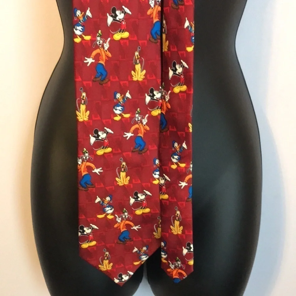 Mickey Unlimited Silk Handmade Mickey Donald Pluto Goofy Dark Red Necktie Retro